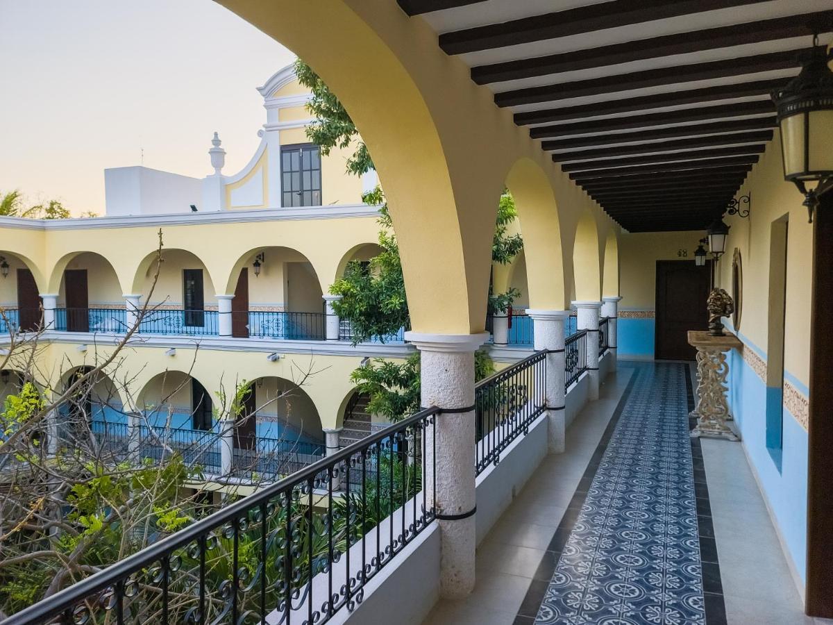 Hotel Fundadores 巴利亚多利德 外观 照片